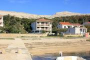 Apartments by the sea Pag - 9355
