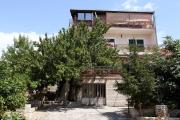 Apartments with a parking space Okrug Gornji, Ciovo - 12077