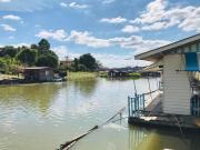 Top Uthai Thani
