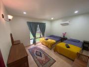 Top Kampong Alor Gajah