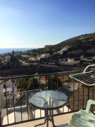 Top Peyia