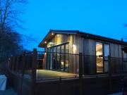 Loubis Lakeside Lodge