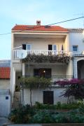 Apartments with parking space Bol, Brac - 2884 Apartments with parking space Bol, Brac - 2884