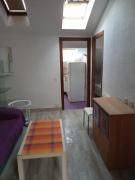 Apartamento de 2 dormitorios entre metro Estrecho y Francos Rodríguez