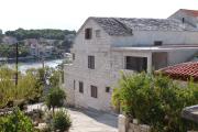 Apartments by the sea Sumartin, Brac - 5615