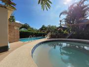 Mindo GlamBird Glamping & Lodge