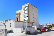 Apartments with parking space Makarska - 15841