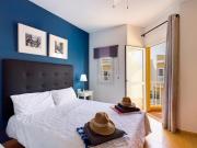 Modern 3 bedroom house with large pool and fast internet, 100ft from the sea - sleeps 6