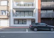 Beautiful 3 bedroom garden-appartment near Knokke-Strand Beach Bar