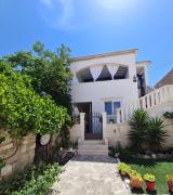 Apartments by the sea Postira, Brac - 17697