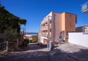 Apartments by the sea Baska Voda, Makarska - 17786