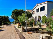 Apartments by the sea Mandre, Pag - 18047