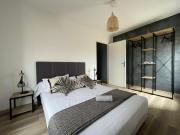 Appartement dernier étage, balcon, parking gratuit !