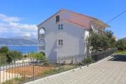 Apartments by the sea Arbanija, Ciovo - 19527