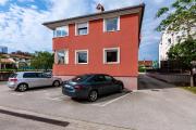 Apartments with a parking space Pula - 19628 Apartments with a parking space Pula - 19628
