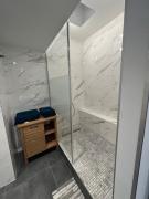 LE 46 : Superbe appartement jacuzzi