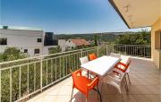 Beautiful Apartment In Marina With Wifi, 3 Bedrooms And Outdoor Swimming Pool