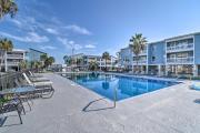 Gulf Shores Condo Private Balcony and Beach Views!