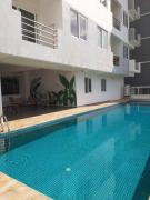 Seaview Modern Studio