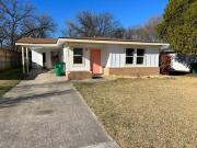 Modern 3-Bedroom Home with Cal-Kings Beds