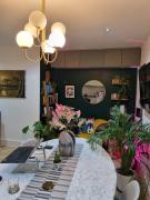 Bright spacious apartment in the park