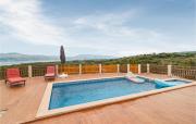 Stunning home in Skrip with WiFi Jacuzzi and Outdoor swimming pool