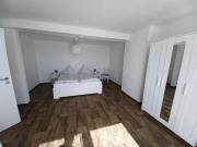 Top Upgant-Schott Top Upgant-Schott