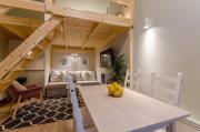Cosy Studio In Party District AK20S Cosy Studio In Party District AK20S