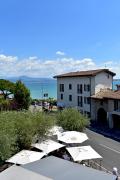 Top Sirmione