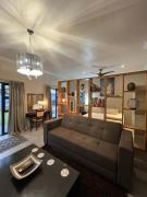 28 on Symonds Luxstudio 1