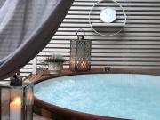 SnowCrystal home with free Jacuzzi and Sauna