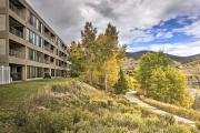 Lakefront Condo with Mtn Views in Dillon!