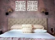 Modern 2BR Apt Near Park & Train Station in Old Town w Free Parking