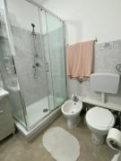 Top Chiavari