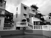 Gorgeous Studio for 2 people, Swimming Pool and Sea View