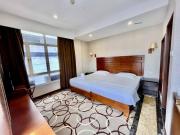 Fan Holiday Hotel