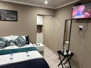 Ekhenani Guest House