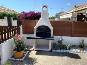 Maisonnette chaleureuse au pied du port