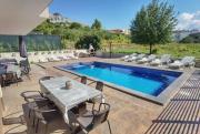 Villa La Famiglia with private heated pool Villa La Famiglia with private heated pool