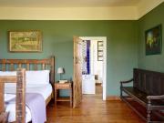 Beautiful farmhouse near Abergavenny - Sleeps 6-26