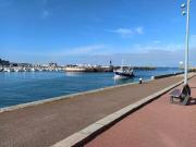 Abri Côtier-3 étoiles-vue imprenable sur port de plaisance