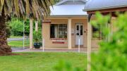 Top Cowra