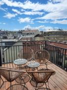 SkySuite Holiday Home