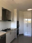 Top Glen Waverley