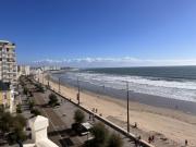 Appartement 2 chambres, parking privatif, proche mer - FR-1-197-548