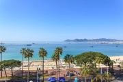 REF 1196 - Cannes Croisette - Sea view apartment for rent