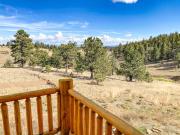 New! Beautiful, Spacious Modern Home on a Large Acreage - Peaks & Prairies Retreat