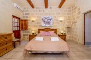 Top Għarb Top Għarb