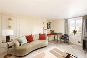 Sky View Double Bed Apartment in Brighton and Hove by MyHolidayLet