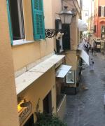 Budello di Alassio, ampio appartamento con box